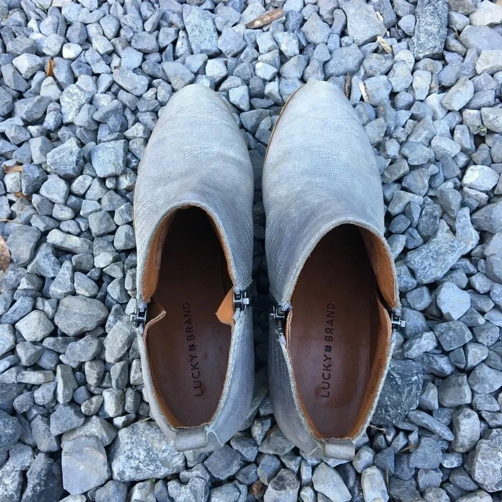 Lucky Brand Women's Size 8.5 Gray Basel Booties